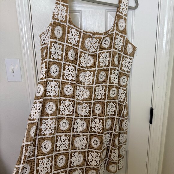 Crochet mini dress - Picture 2 of 5